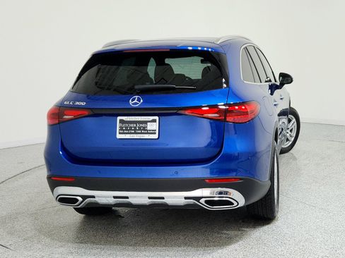 Certified 2025 Mercedes-Benz GLC 300 image 5