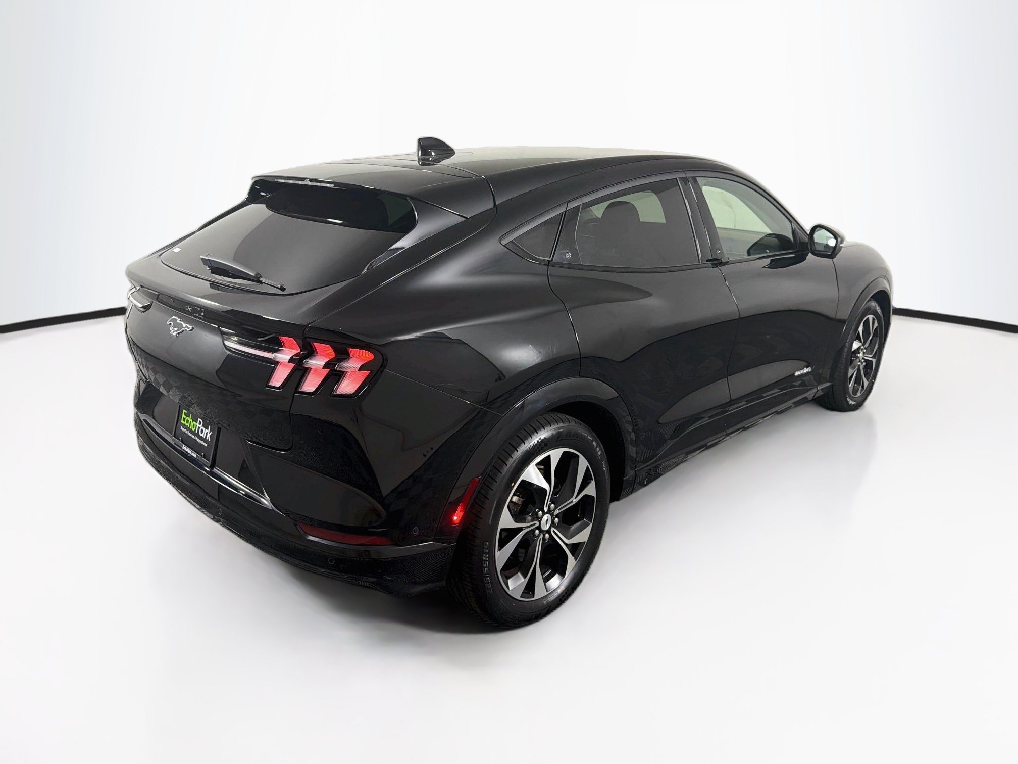 Used 2023 Ford Mustang Mach-E Premium AWD/4WD image 9