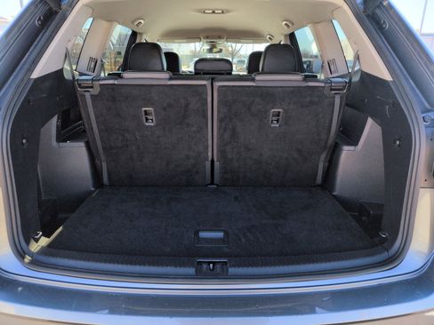 Used 2024 Volkswagen Atlas SE image 31