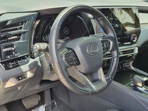 Certified 2025 Lexus RX 350 Premium w/ Accessory Package (Z1) FWD image 9