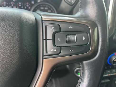 Used 2021 Chevrolet Silverado 1500 High Country w/ Technology Package image 33