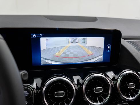 Certified 2026 Mercedes-Benz GLA 250 4MATIC image 30