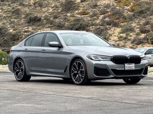 Certified 2023 BMW 530e w/ M Sport Package image 6