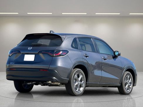 New 2026 Honda HR-V LX image 5