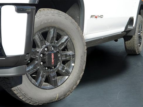 New 2026 GMC Sierra 2500 AT4 w/ AT4 Premium Plus Package image 3