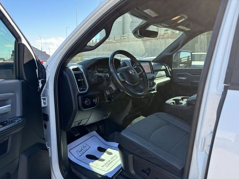 Used 2023 RAM 2500 Big Horn w/ Level 1 Equipment Group AWD/4WD image 9
