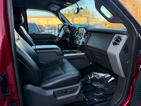 Used 2014 Ford F350 Lariat image 22