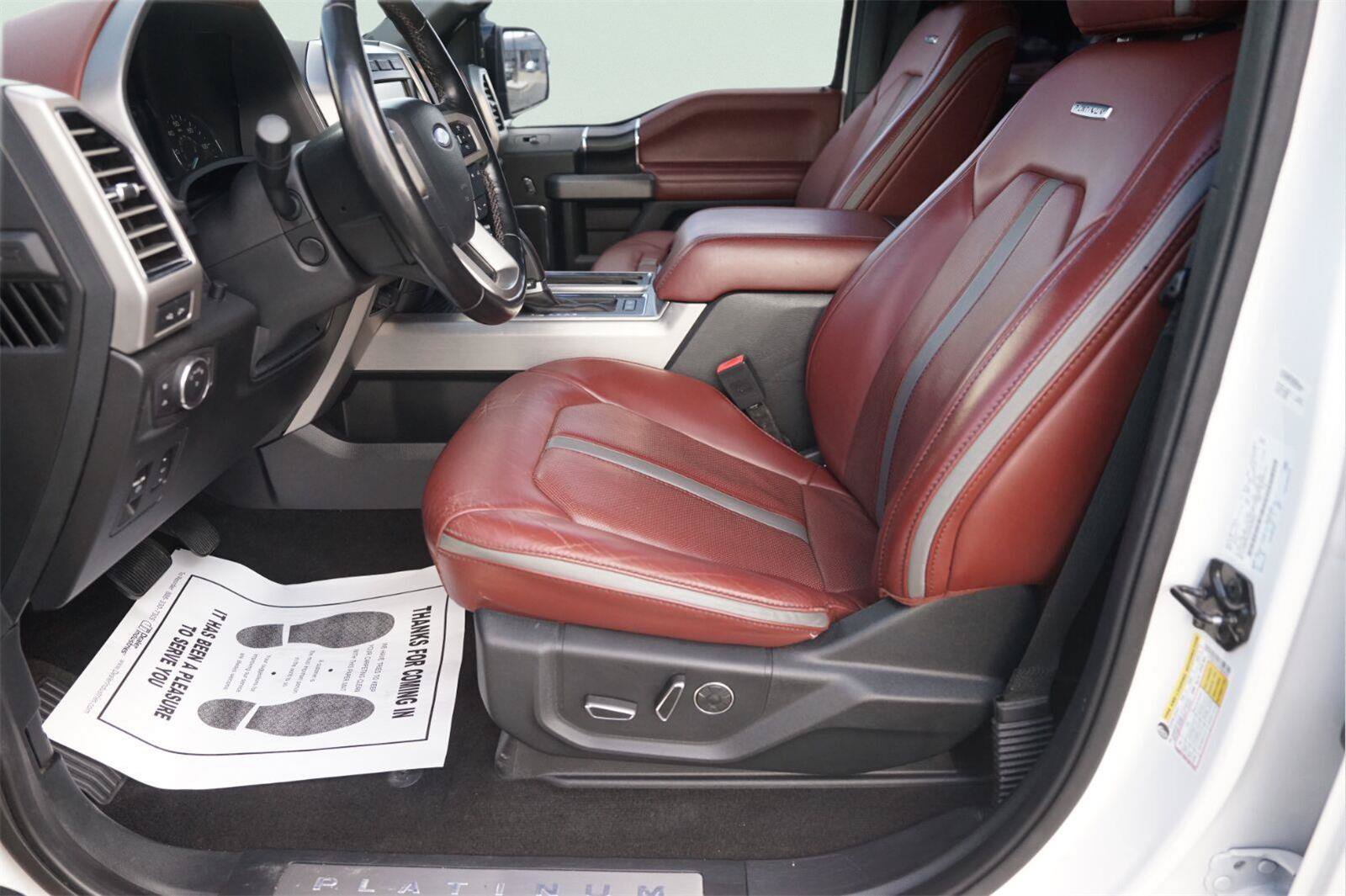 Used 2019 Ford F150 Platinum w/ Equipment Group 701A Luxury AWD/4WD image 9