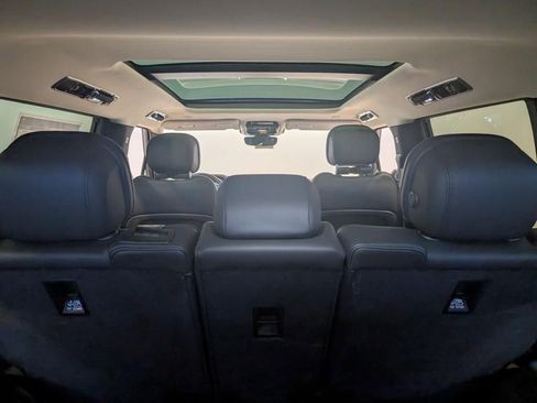 New 2026 Land Rover Range Rover Long Wheelbase SE AWD/4WD image 30