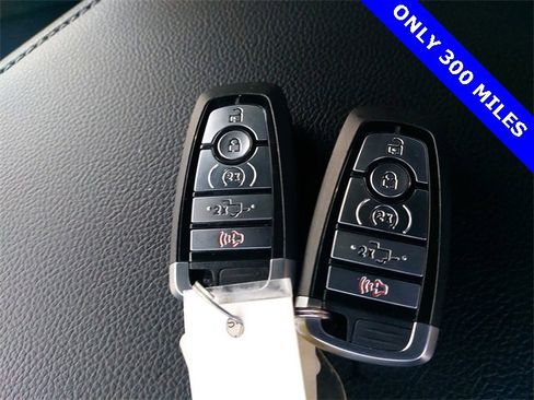 Certified 2019 Ford F150 Lariat w/ Equipment Group 502A Luxury image 33