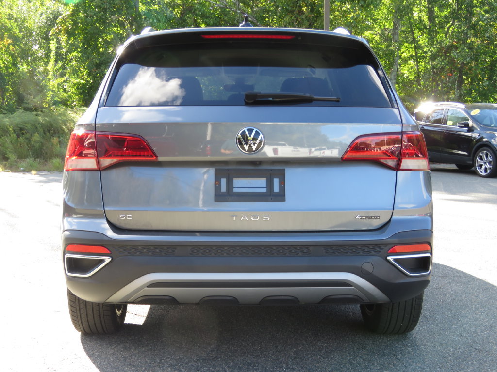Used 2023 Volkswagen Taos SE AWD/4WD image 6