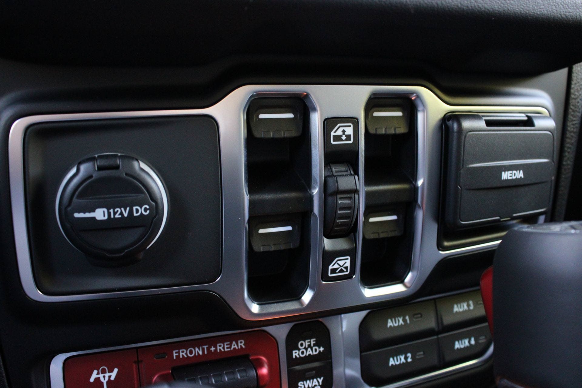 New 2026 Jeep Gladiator Rubicon AWD/4WD image 45
