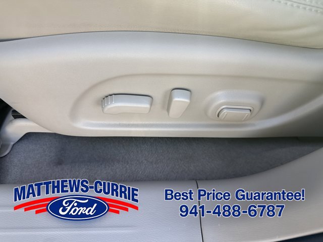Used 2015 Nissan Pathfinder SL w/ Trailer Tow Package FWD image 10