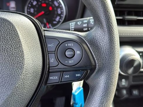 Certified 2019 Toyota RAV4 LE AWD/4WD image 13