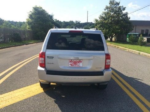 Used 2008 Jeep Patriot Limited image 3