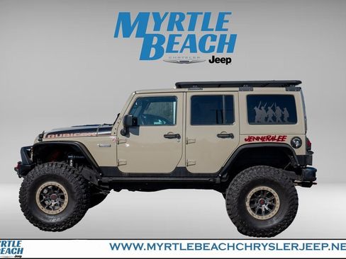 Used 2017 Jeep Wrangler Unlimited Rubicon image 3