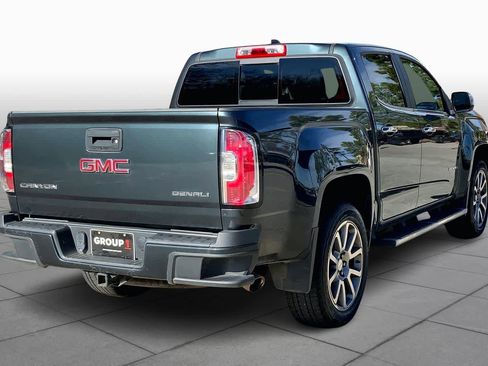 Used 2017 GMC Canyon Denali image 12