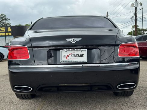 Used 2014 Bentley Flying Spur W12 image 5