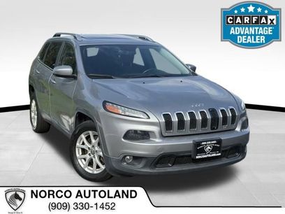 Used 2015 Jeep Cherokee Latitude w/ Comfort/Convenience Group