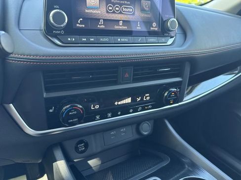 New 2026 Nissan Rogue SV AWD/4WD image 23