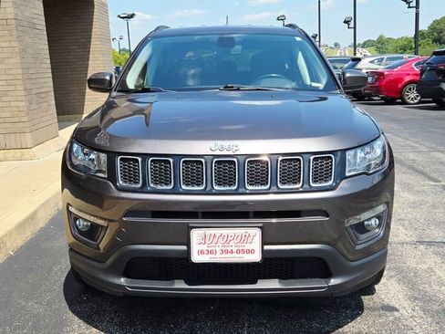 Used 2021 Jeep Compass Latitude w/ Convenience Group image 2