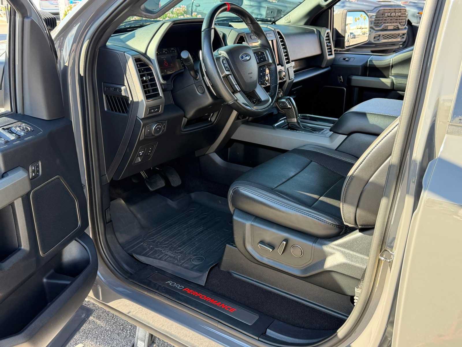 Used 2020 Ford F150 Raptor w/ Equipment Group 802A Luxury AWD/4WD image 13