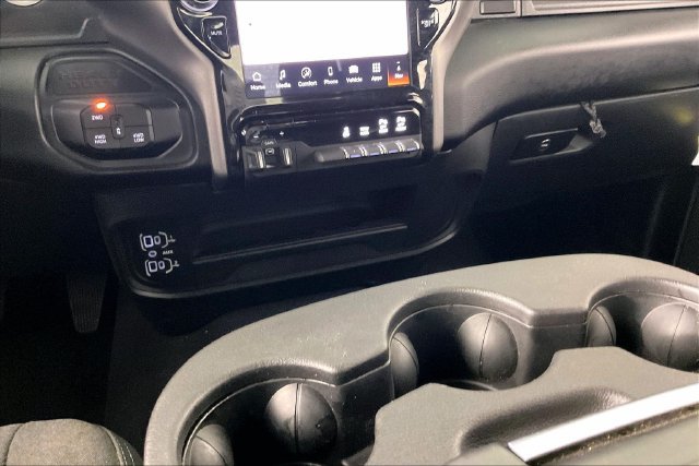Used 2026 RAM 2500 Big Horn AWD/4WD image 8