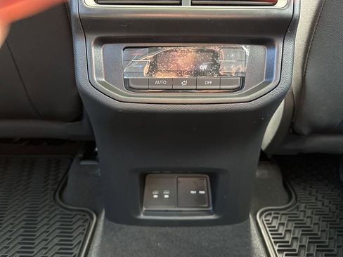 New 2026 Volkswagen Atlas SE image 20