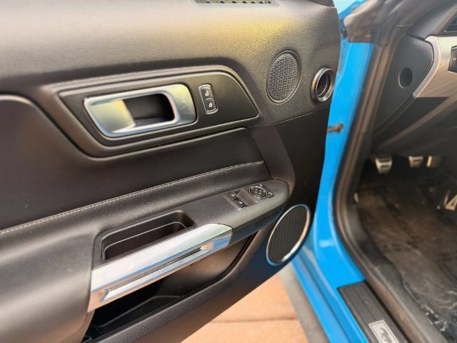 Used 2022 Ford Mustang GT Premium RWD image 17