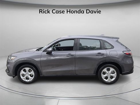 Certified 2024 Honda HR-V LX image 4