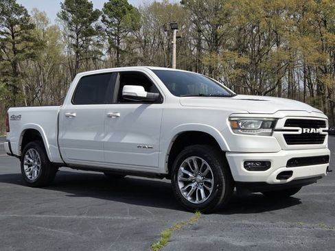 Used 2022 RAM 1500 Laramie w/ Sport Appearance Package image 4
