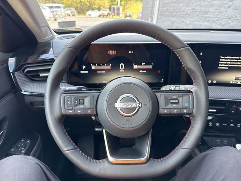 New 2026 Nissan Kicks SR w/ SR Premium Package image 17