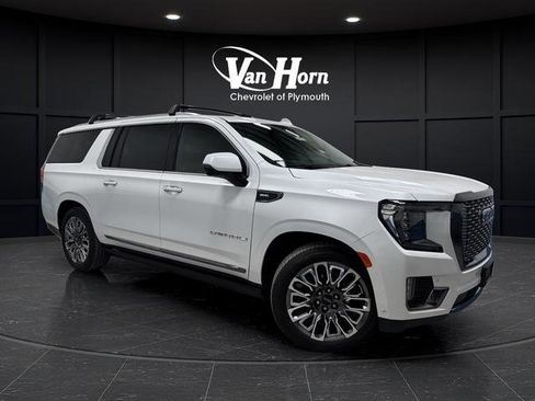 Used 2024 GMC Yukon XL Denali Ultimate image 1