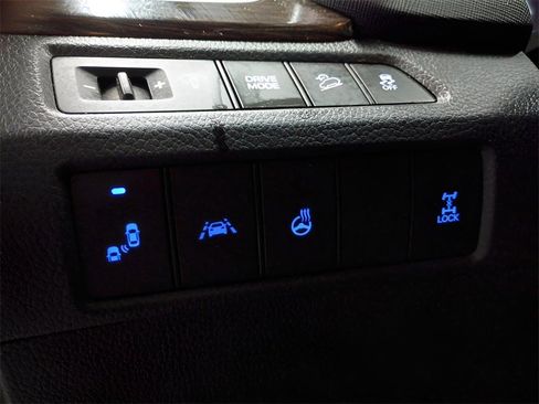 Used 2017 Hyundai Santa Fe Sport w/ 2.0T Ultimate Tech Package 05 image 11