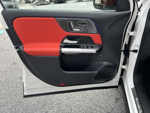 Certified 2025 Mercedes-Benz GLA 250 image 16
