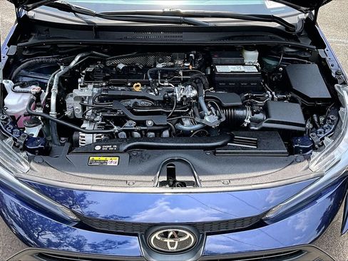 Used 2024 Toyota Corolla LE FWD image 31