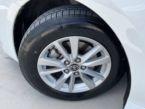 Used 2025 Toyota Camry LE FWD image 46