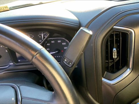 Used 2023 GMC Sierra 2500 AT4 w/ Gooseneck/5TH Wheel Package image 15