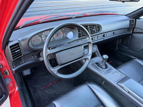 Used 1989 Porsche 944 Coupe image 4