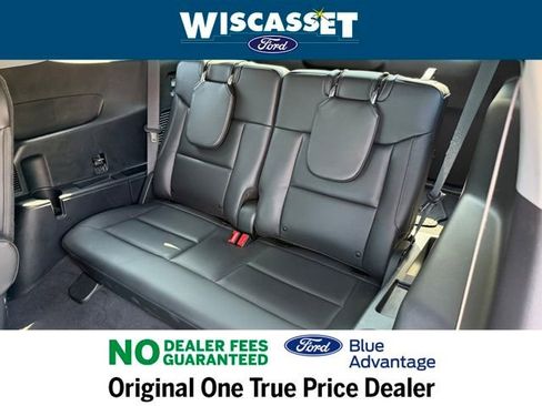 Certified 2022 Ford Explorer XLT w/ Equipment Group 202A image 8