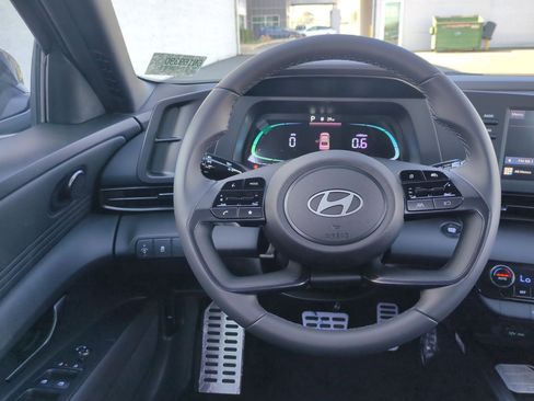 New 2026 Hyundai Elantra Sport FWD image 13