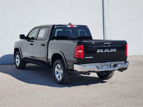 New 2026 RAM 1500 2WD Crew Cab image 3