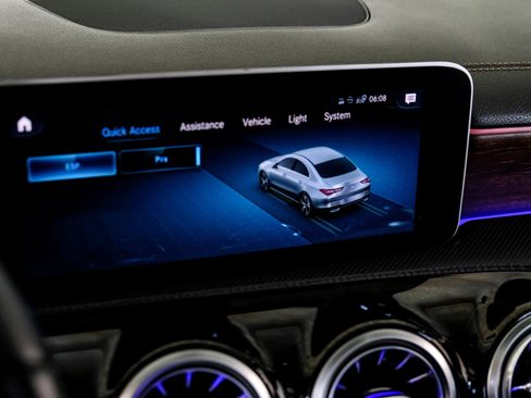 Used 2020 Mercedes-Benz CLA 250 image 29