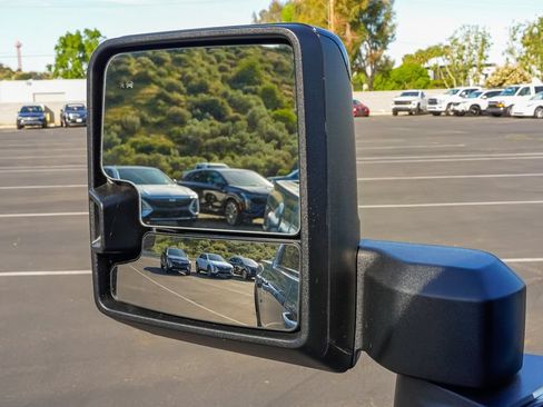 New 2026 GMC Sierra 2500 AT4 w/ AT4 Premium Plus Package AWD/4WD image 15