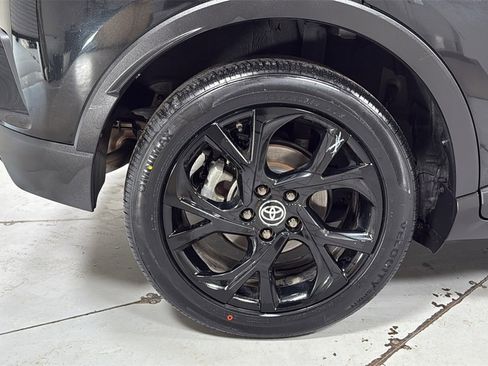 Used 2021 Toyota C-HR Nightshade image 22