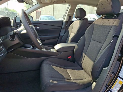Used 2025 Honda Accord SE image 13