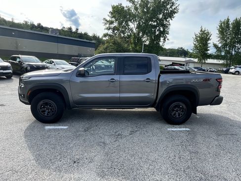Used 2026 Nissan Frontier PRO-4X AWD/4WD image 4
