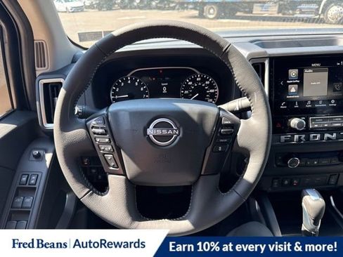New 2026 Nissan Frontier SV w/ SV Convenience Package AWD/4WD image 16