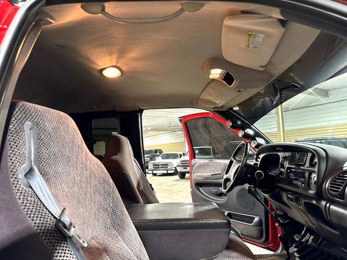 Used 1998 Dodge Ram 2500 Truck Quad Cab 6.5-ft. Bed 4WD image 62