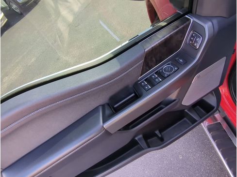 Used 2025 Ford F450 Lariat w/ Chrome Package image 12